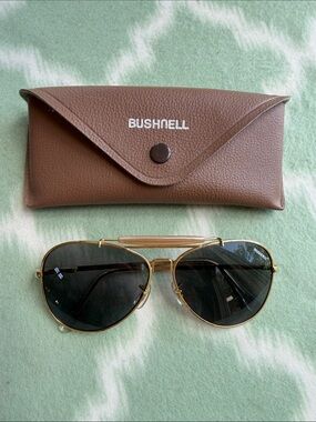 Vintage Bushnell Pilot Aviator Shooting Sunglasses Gold Frame Dark Lenses / Case